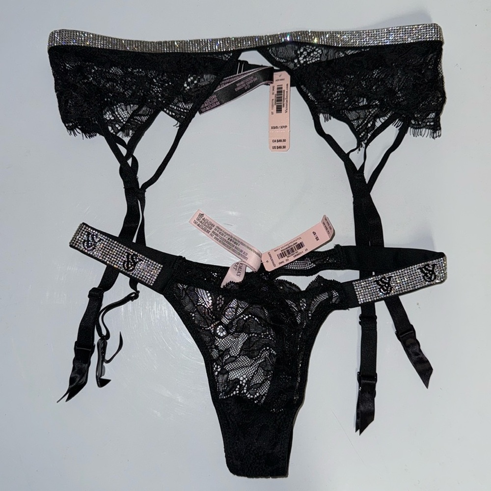 Victoria’s Secret set